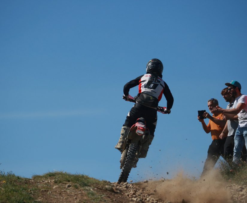 279940596_10228823009859329_989365181995299874_n